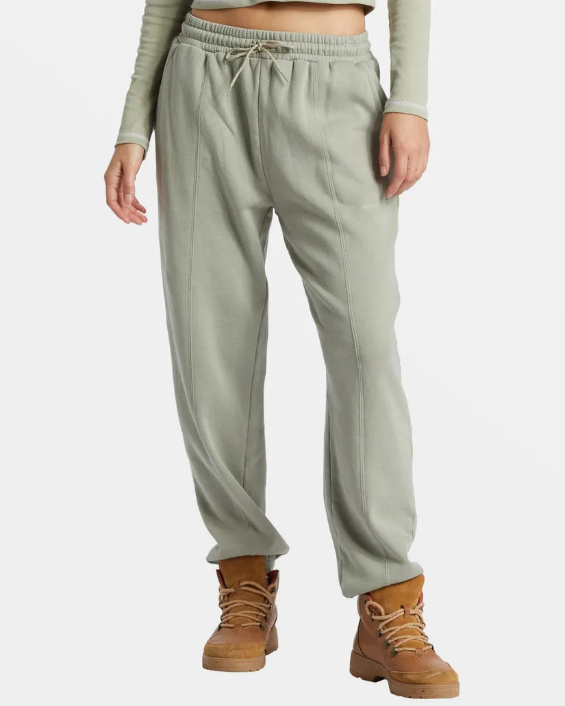 Billabong Hike Date Sweatpant