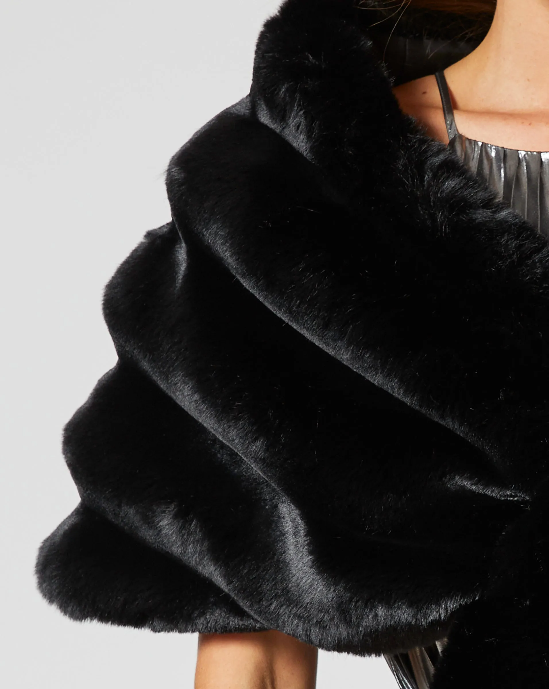 Glam Chinchilla Faux  Fur Wrap