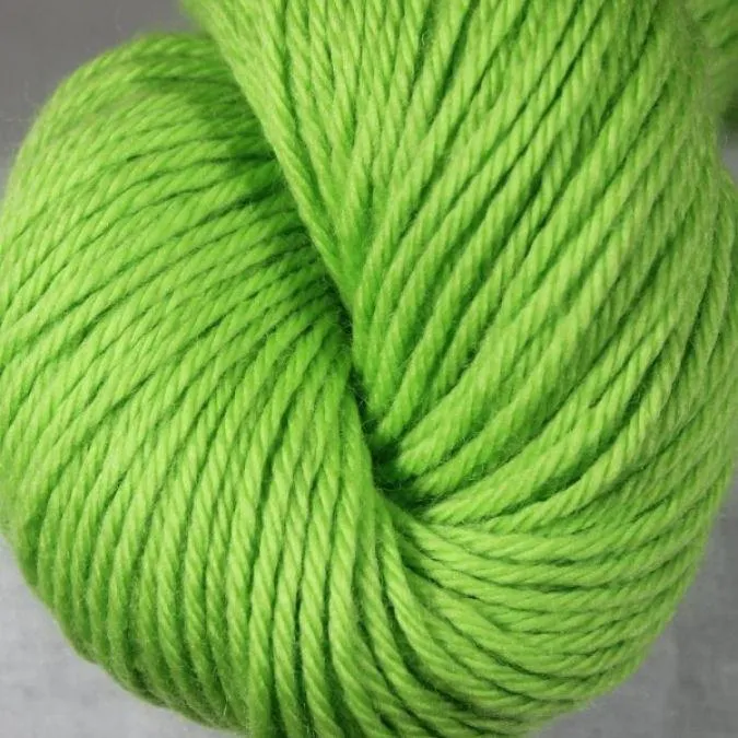 Jagger Spun Mousam Falls Yarn 1 lb Cones | 4/6 Worsted (Aran) Weight | 840 Yards | 100% Superwash Merino Lambswool